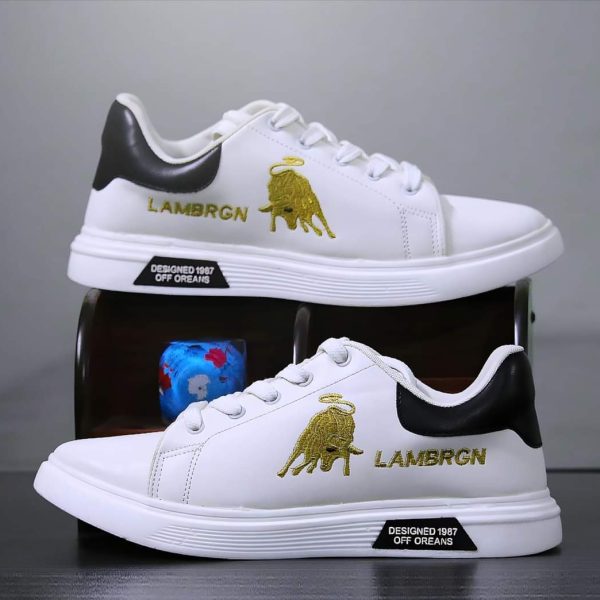 Premium & Fashionable white Sneaker OLY