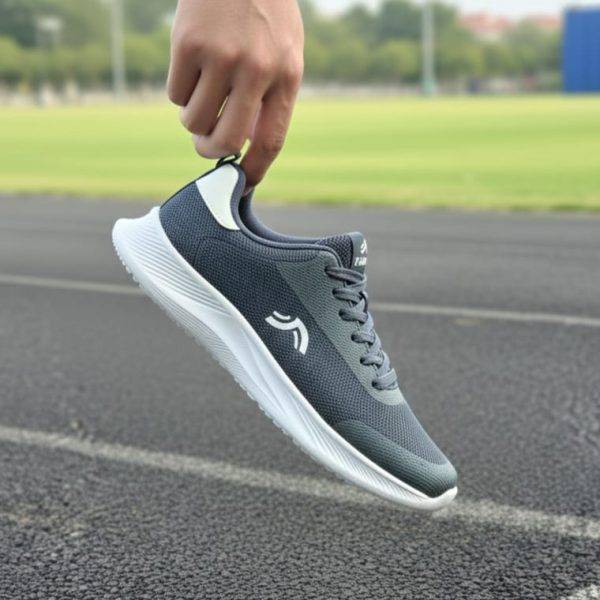 Exclusive Premium & Fashionable Sneaker ( F105 )