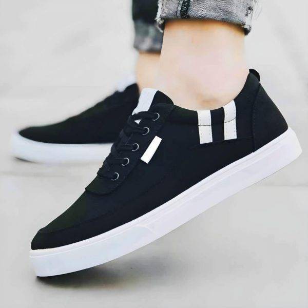 Premium & Fashionable Leather Sneaker (SN125)