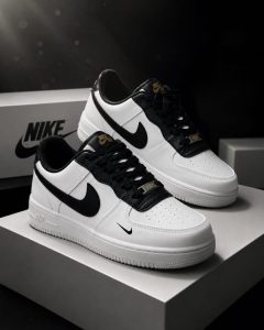 Black white air force lace up lightweight sneakers for men